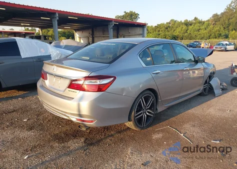 2017 Honda Accord Sport z USA, uszkodzony, nr VIN 1HGCR2F56HA113878